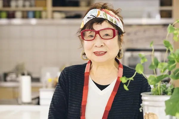 80歳の料理研究家 まだ人生花咲く 前向きでいる理由 女性自身 80歳の料理研究家 まだ人生花咲く 前向きでいる理由 女性自身