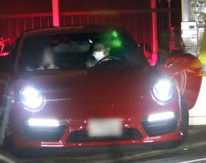 田原俊彦 ポルシェで密会！ブランド美女とホワイトデーの夜
