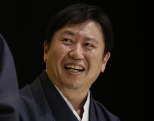 『翔んで埼玉』監督明かす「GACKT＆伊勢谷の本気キス現場」