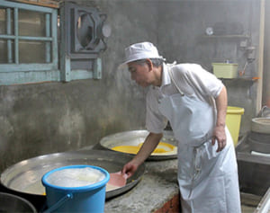 水に恵まれた那覇・繁多川は美味しい！の宝庫