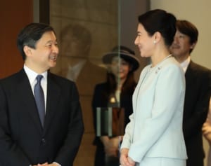 皇太子さま　26年ぶり著書につづった「雅子さまへの感謝」