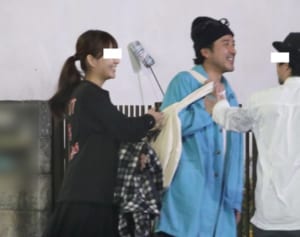 ムロツヨシがムロ会再開 矢田亜希子似の美女に終始デレデレ