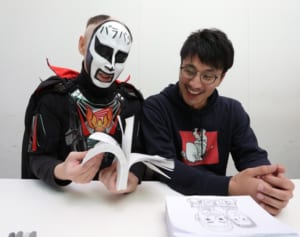 鉄拳×本多修「絵を描いているほうがお笑いより楽しい」
