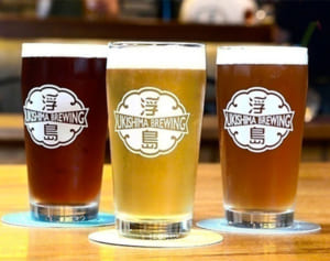 沖縄の夏を乗り切る相棒に　 地域の恵み凝縮のクラフトビール続々 イチゴやタンカン活用も