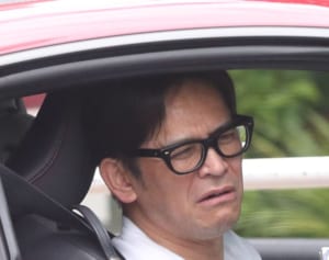 ますおか岡田認めたすれ違い別居生活【平成ベストスクープ】