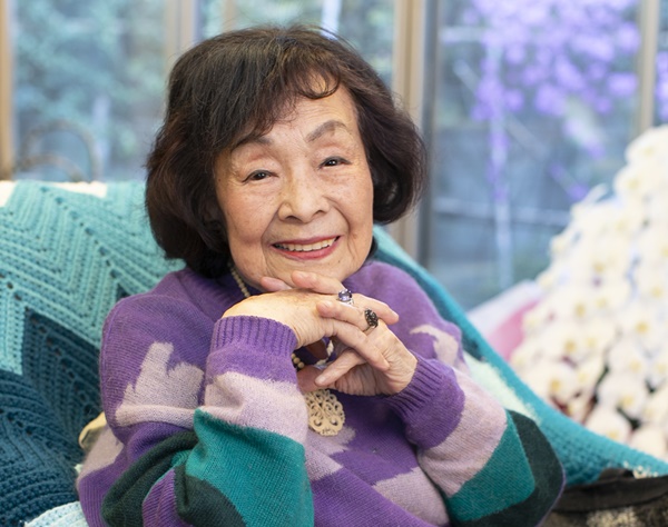 98歳のピアニスト・室井摩耶子「長寿の秘訣はステーキと昼寝」