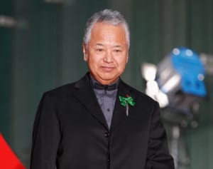 自民党・甘利明氏の自撮りに非難殺到「その前に説明責任を」