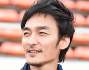 草なぎ剛 ブラタモリでナレーター変更「大人の事情か」と話題