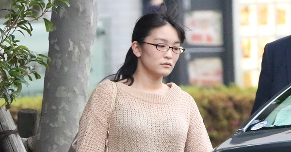 画像・写真2枚目】眞子さま 会見2日前の物憂げな姿…職場と自宅往復する