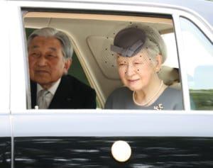 上皇ご夫妻 葉山ご静養を中止していた…大々的報道をご懸念か