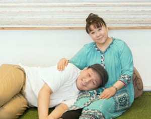 Mr.シャチホコ夫婦ラブラブ対談「アッコさんから服が欲しい！」