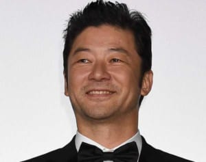 著名人の投票呼びかけ投稿が話題 米では支持党明かすことも