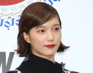 本田翼の美声が話題「ばっさーの歌は無敵」「声優向いてる」