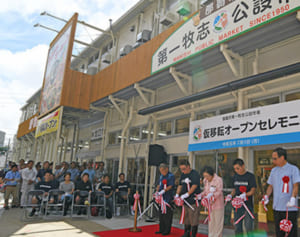 沖縄・第一牧志公設市場が仮設市場で再オープン　84店舗が入居