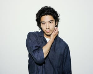 賀来賢人が語った「コメディの芝居が好きな理由は…」