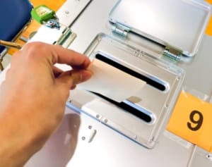 岸田首相襲撃事件の容疑者が訴えていた被選挙権年齢の引き下げ…実現には厳しい現実