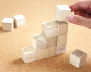 積み立て王子「老後資金はつみたてNISAで長期・分散投資で」