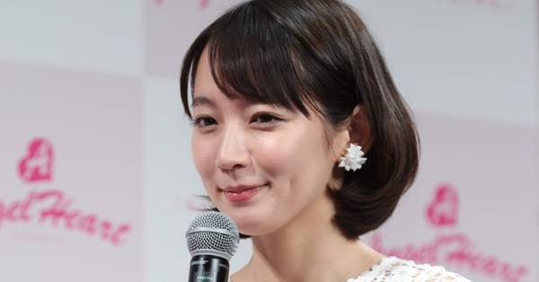吉岡里帆の歌声が話題「CD出して」「歌手デビュー見たい」 | 女性自身