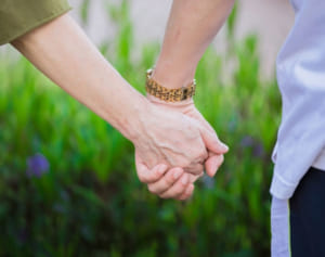 50代女性恋愛のリアル「バツイチ男性と不倫中…夫とは別れる」