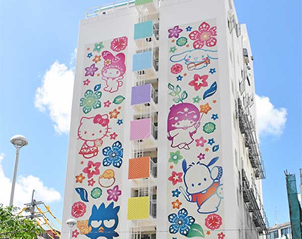 沖縄に国内初サンリオホテル　8月下旬、那覇・国際通りにオープン　全室デザインにハローキティなど人気キャラ