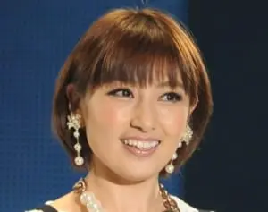 「子供に見せるには抵抗ある」熊田曜子　ママ友誕生日会でポールダンス披露に一部から疑問の声