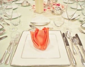 トニセンがディナーショー 禁止令から18年ぶり復活に歓喜の声