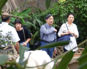 愛子さまが動物園に！プライベート中でも握手の“神対応”