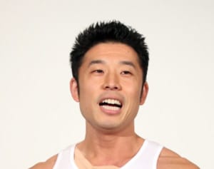 なかやまきんに君演じる腹筋崩壊太郎が反響、トレンド1位に