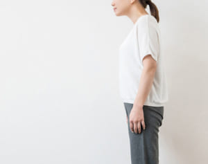 2万人の猫背を治した専門家語る「背すじの伸ばし方」