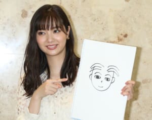 新川優愛 抱いていた家族の憧れ…両親離婚で祖母に育てられた