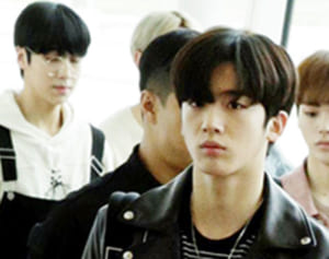 X1東京初上陸でファン殺到！羽田空港が騒然となるほどの人気