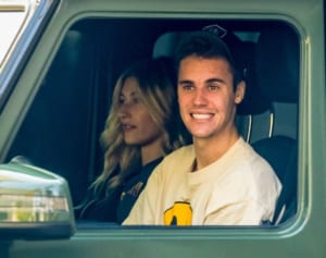 ジャスティン・ビーバー 自分の写真をインスタに載せ訴えられる