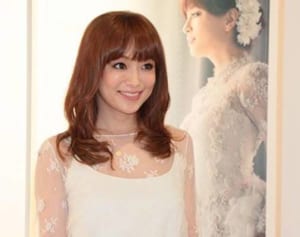 浜崎あゆみが無料で素材開放！おこもりファン支援で再脚光