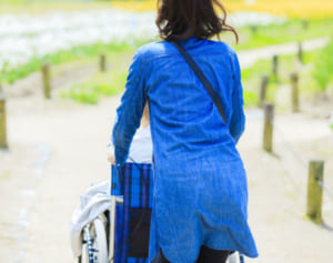 弁護士解説「介護に貢献した場合、義母の遺産が貰えることも」