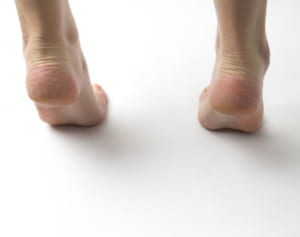 つま先と足首を使って「ふくらはぎ」を鍛える血流改善エクササイズ