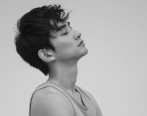 町田啓太　初の写真集は2部構成、大人の魅力「東京編」先行公開