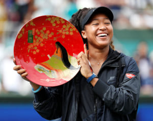 大坂なおみ誕生日のVIP待遇 ディズニーで乗り物貸し切りに