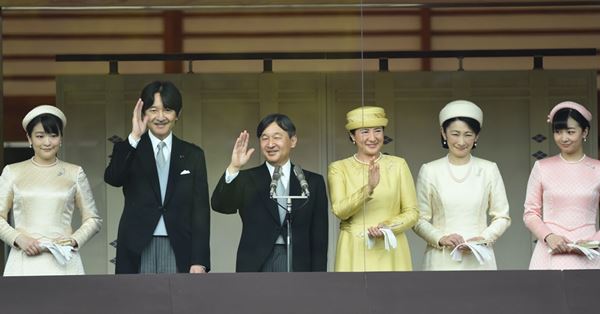 天皇家のお金の話 大嘗祭関連の予算要求額は27億円超に | 女性自身