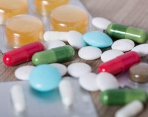 「薬やめる科」の医師が教える　日々の不調を治す“減薬”法