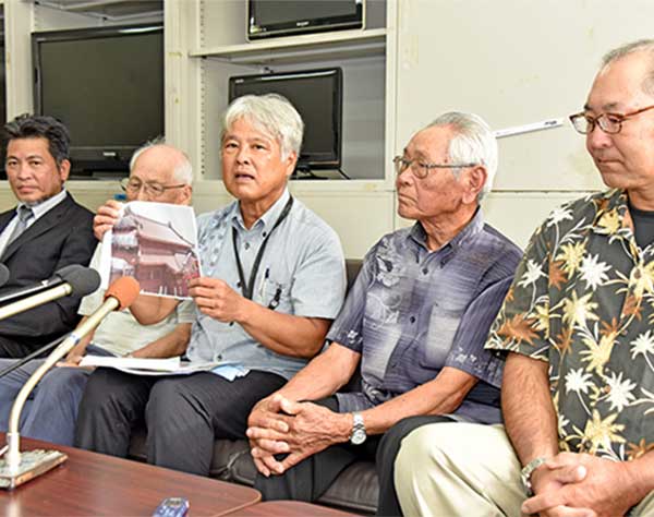 「残った瓦保存を」　職人の組合、沖縄県に要請　首里城焼失