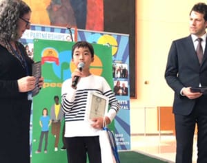 福島原発問い米映画祭3位　沖縄の小学6年生　辺野古の作品も構想　