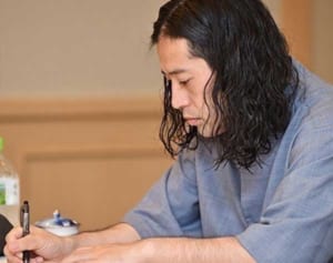 又吉直樹、沖縄が登場する最新作『人間』に込めた思い【前編】