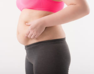 つま先が減る人は“ぽっこりおなか”に！靴底で体の歪みがわかる