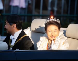 雅子さまのティアラがキラリ 本誌が見たパレードの決定的瞬間