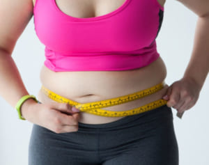 がんリスクも高める危険性も…医師指摘する「内臓脂肪」リスク