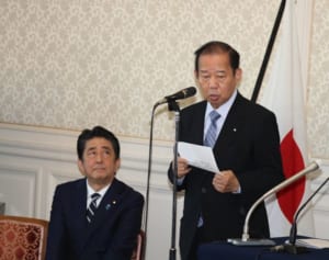 #二階からガソリン と話題…二階氏の治らないトンデモ発言癖