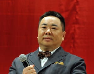 ドランクドラゴン塚地　人気バラエティ番組を想起させる“おばちゃん”ビジュアルに「あの頃のまんま」と懐かしむ声