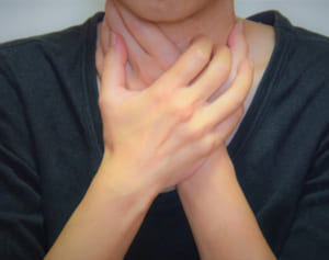 “飲みこみ力”鍛えて「誤嚥性肺炎」対策！簡単「のどトレ」4