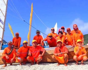 五輪聖火リレーはケラマブルーの海をどうやって渡る？