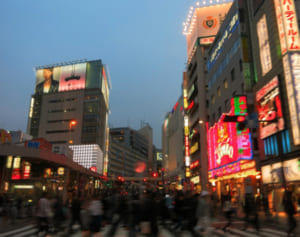 キスマイ カレンダー撮影中の「イケメンがいる！」に笑み